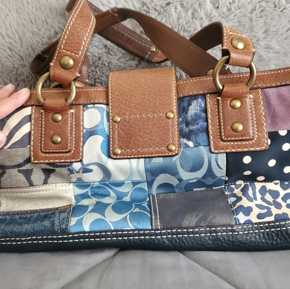 Coach handbag - Picture 2 of 3